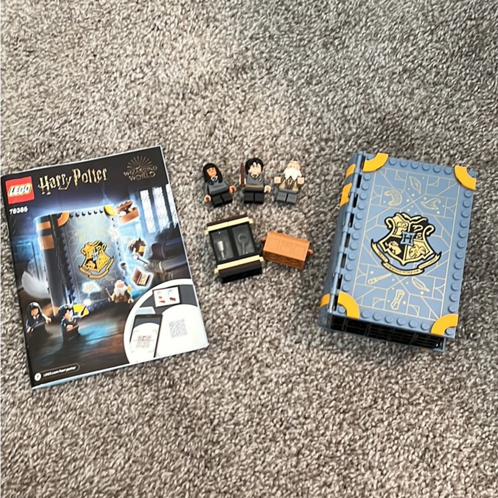 Harry Potter Ravenclaw Book Lego Set